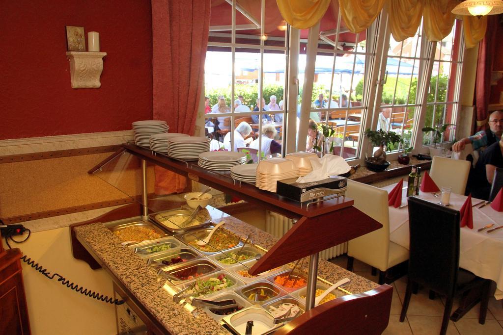 Hotel Taverne Inos Латцен Экстерьер фото